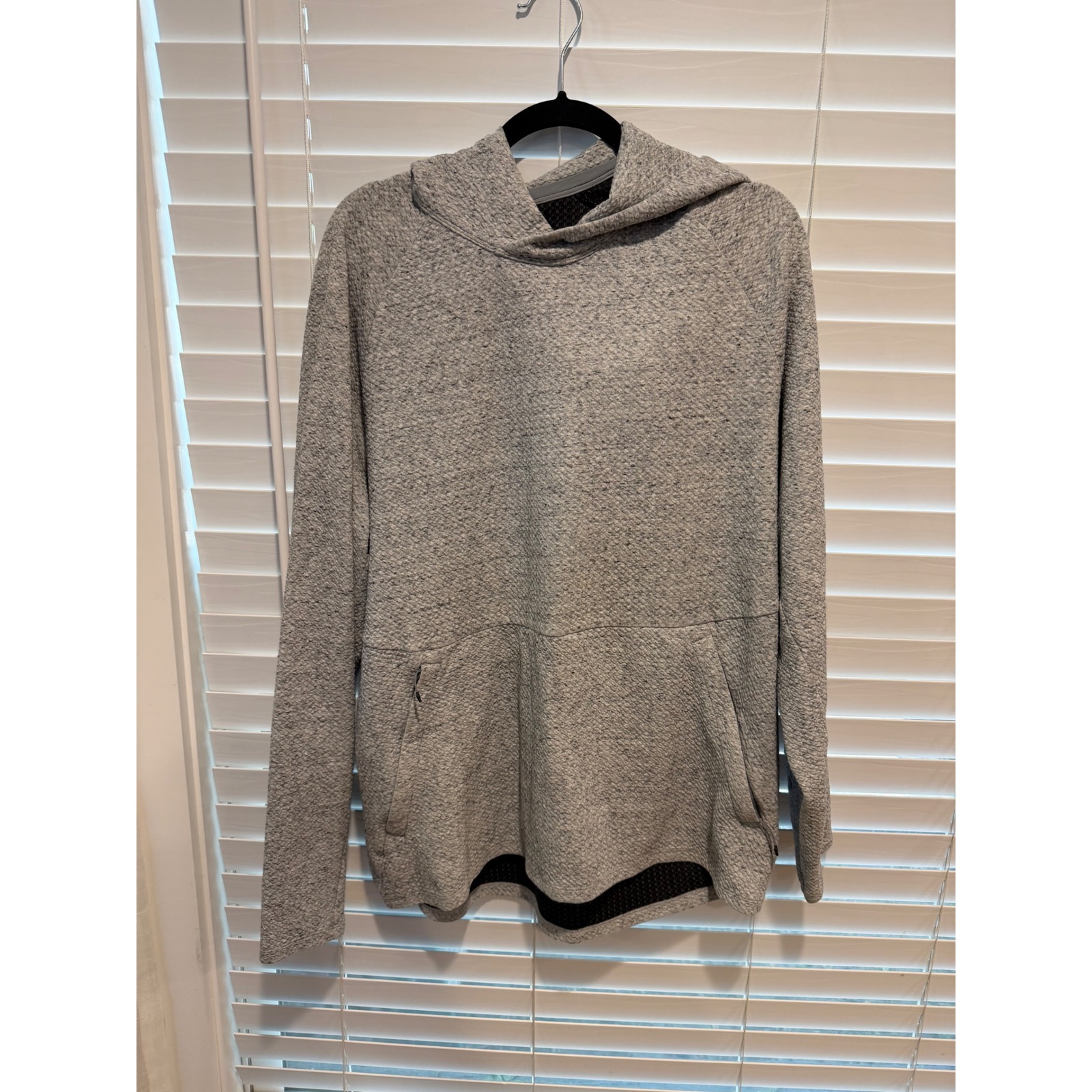 Lululemon At Ease Hoodie Mens Xl Heathered Grey Textured Knit Pullover